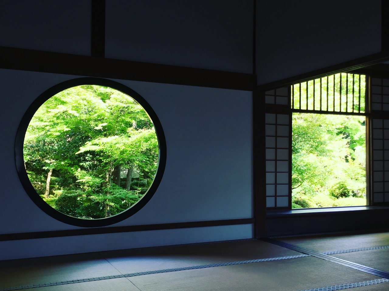 『丸い悟りの窓と四角い迷いの窓からの景色は素晴らしい』by ペンタ0308さん源光庵のクチコミ【フォートラベル】今出川・北大路・北野