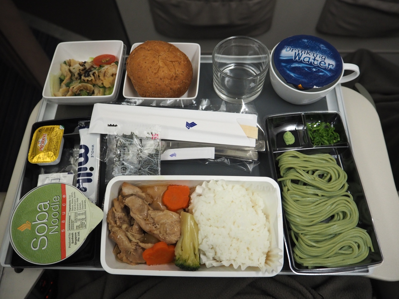 『関空シンガポールプーケット 機内食』by あつさんシンガポール航空のクチコミ【フォートラベル】Singapore Airlines