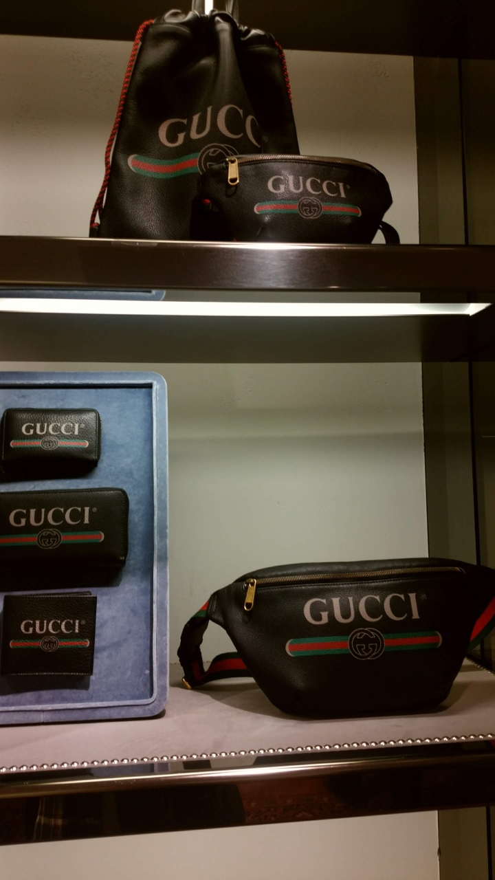 グッチ (フィレンツェ本店) クチコミガイド【フォートラベル】Gucci (Florence Flagship)フィレンツェ