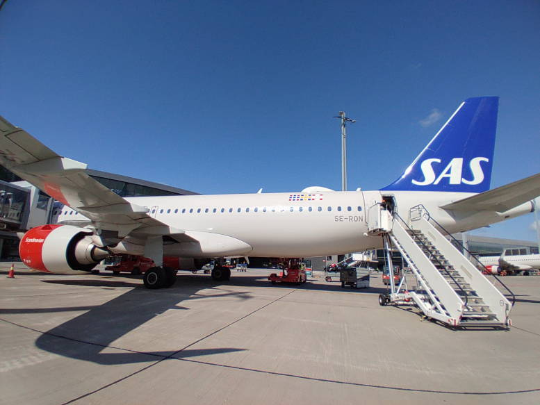 『一番安い「SAS Go Light」だと荷物が預けられません』by まめ夫婦さんスカンジナビア航空のクチコミ【フォートラベル】SAS