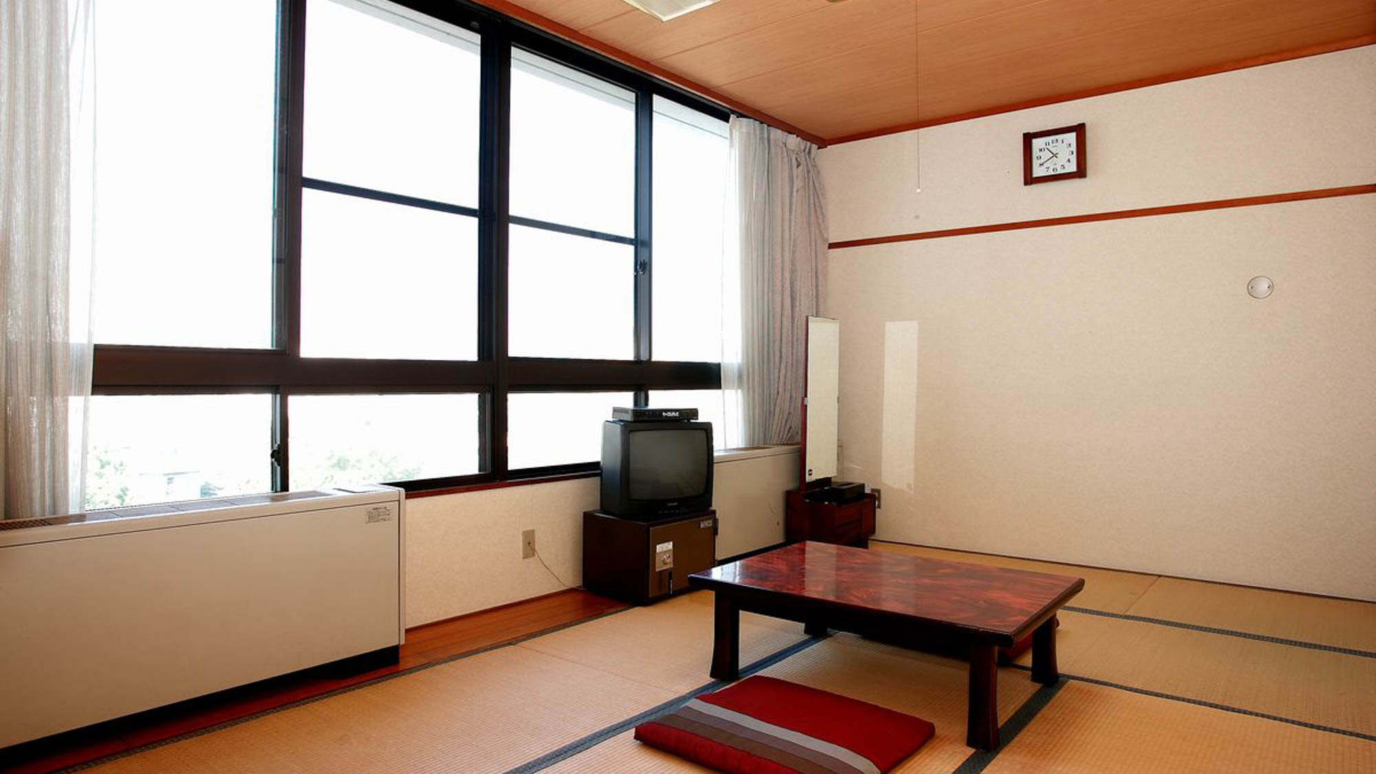ユースピア熊本（県青年会館） 写真