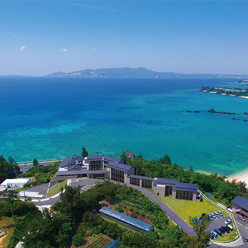 海の旅亭 おきなわ名嘉真荘