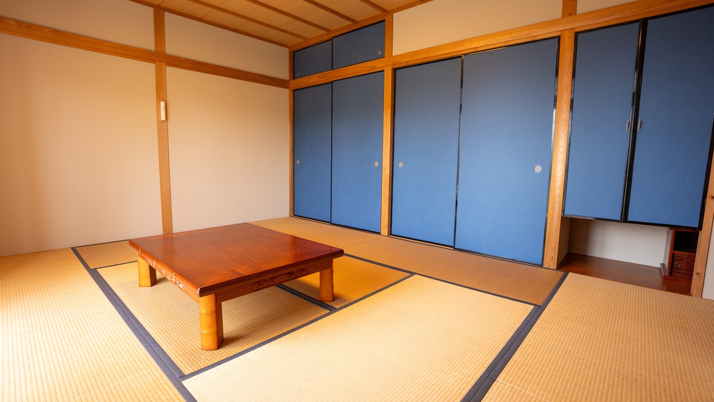 MIMURA BASE 写真