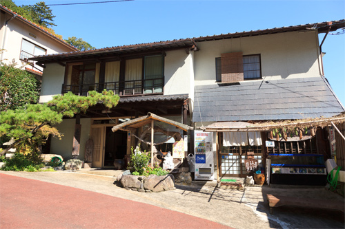 湯の山温泉　森井旅館