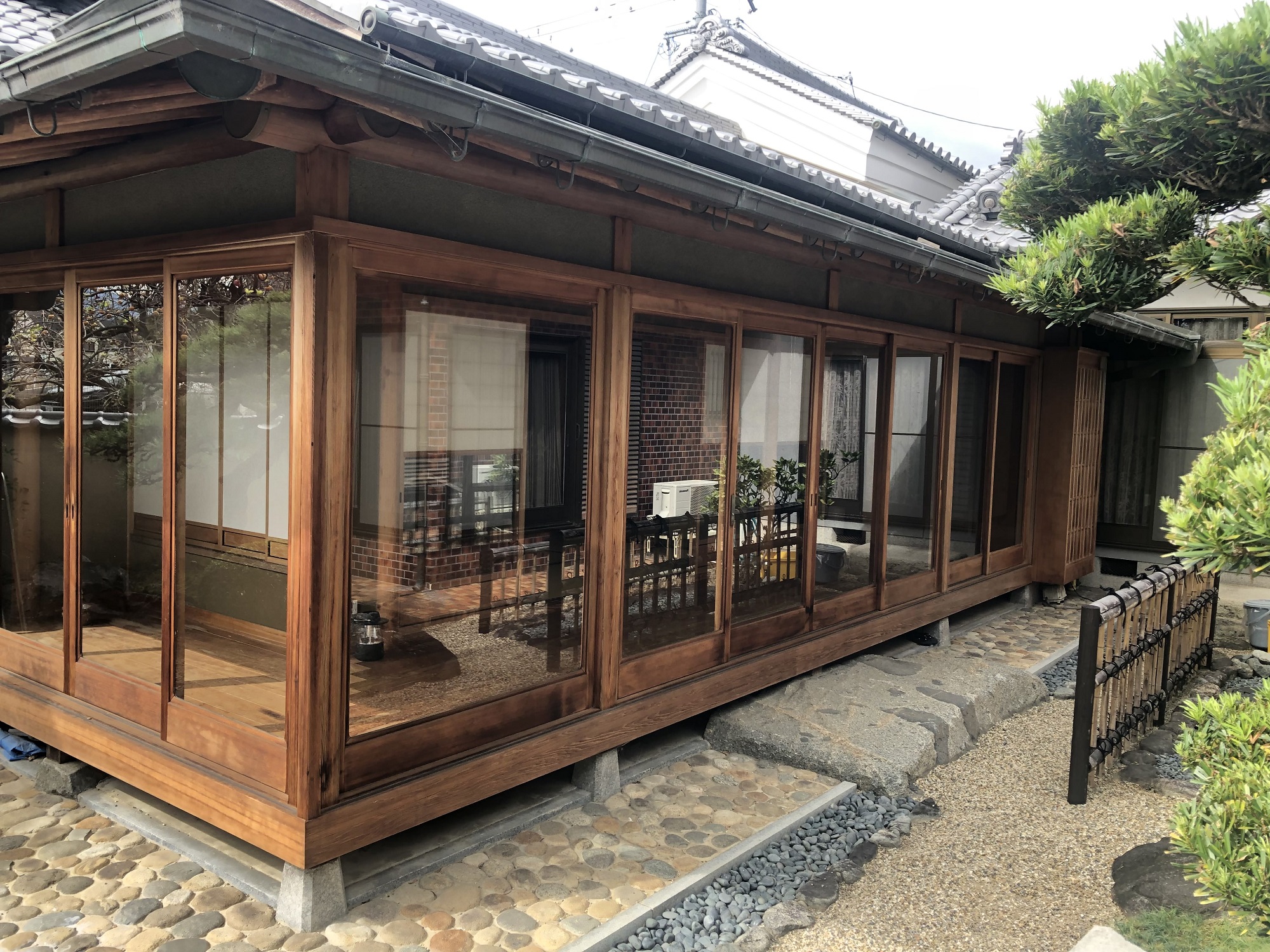 HANARE屋