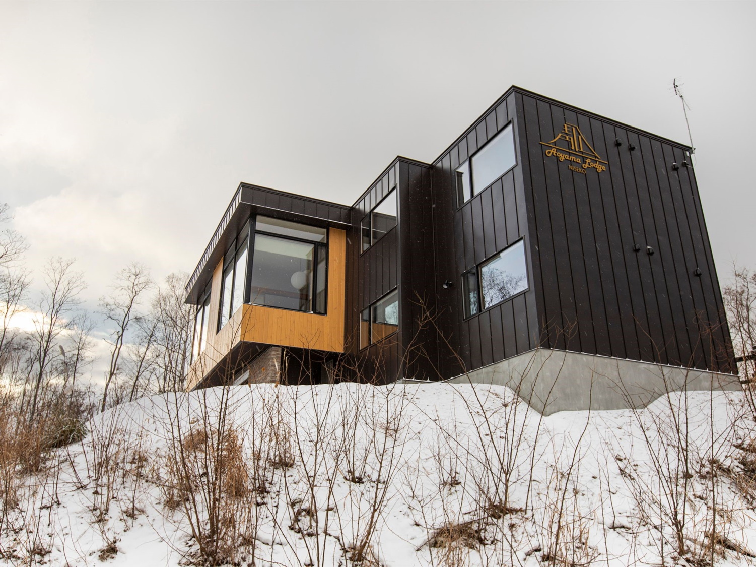 Aoyama Lodge 写真