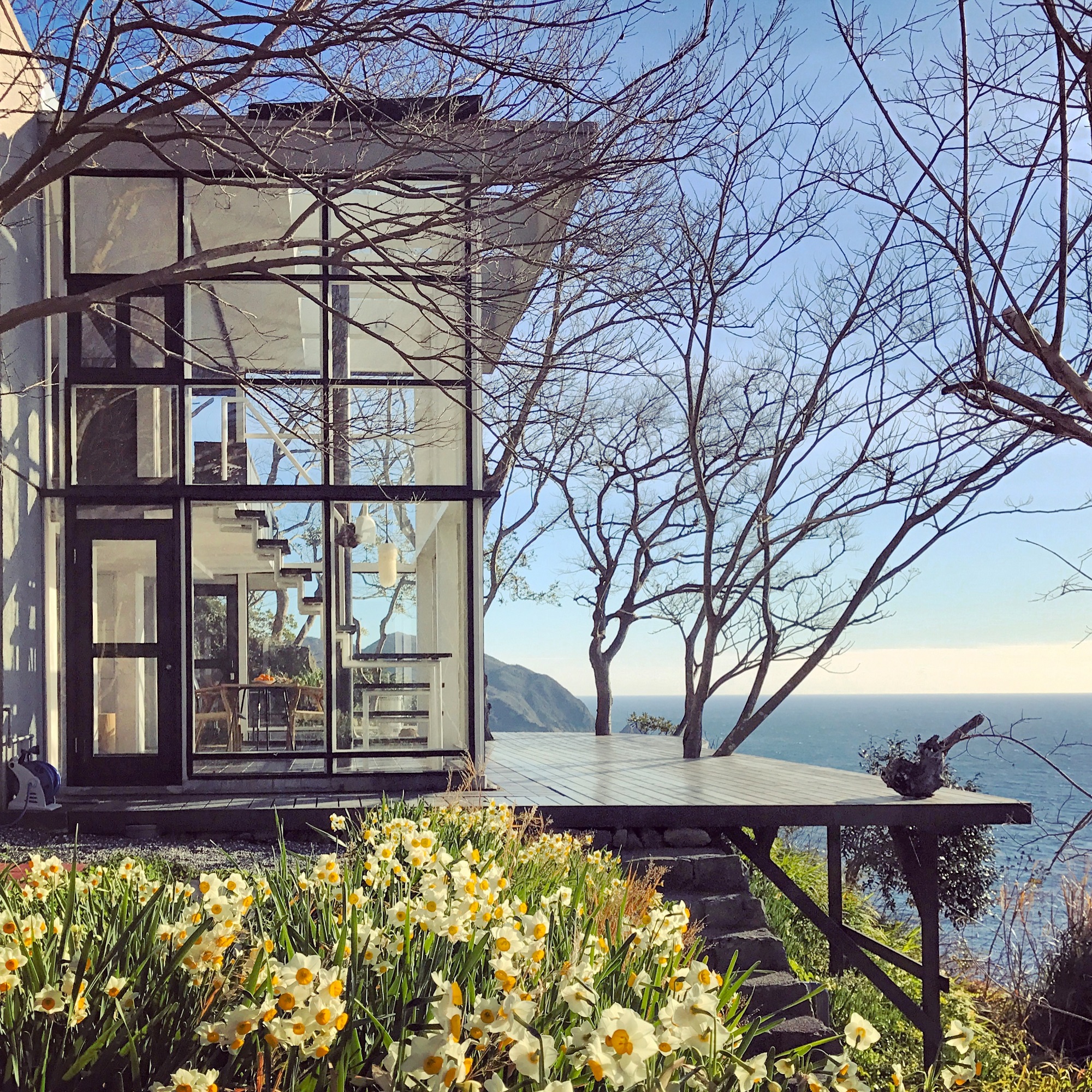 Izu Cliff House