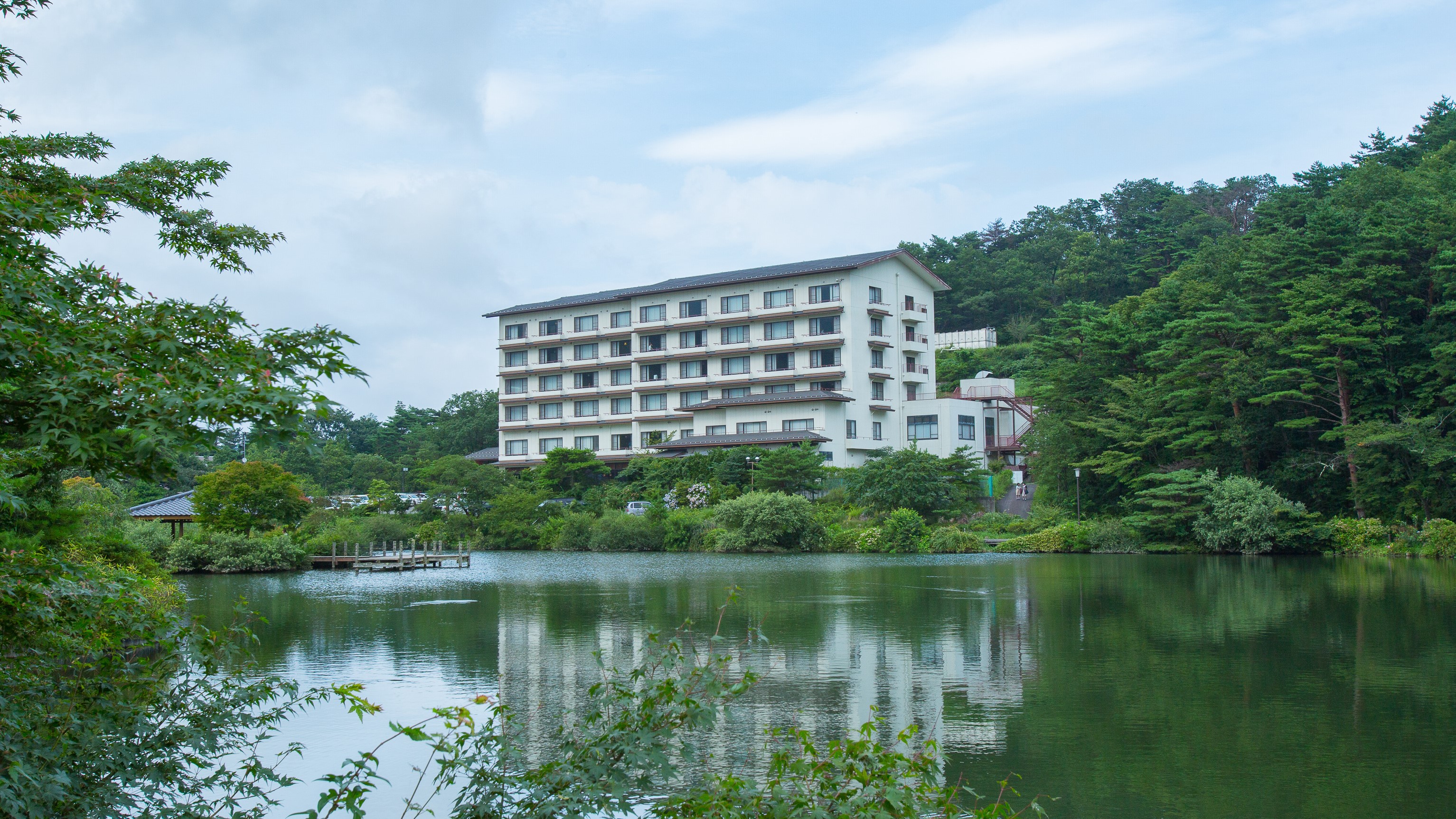 鏡が池 碧山亭