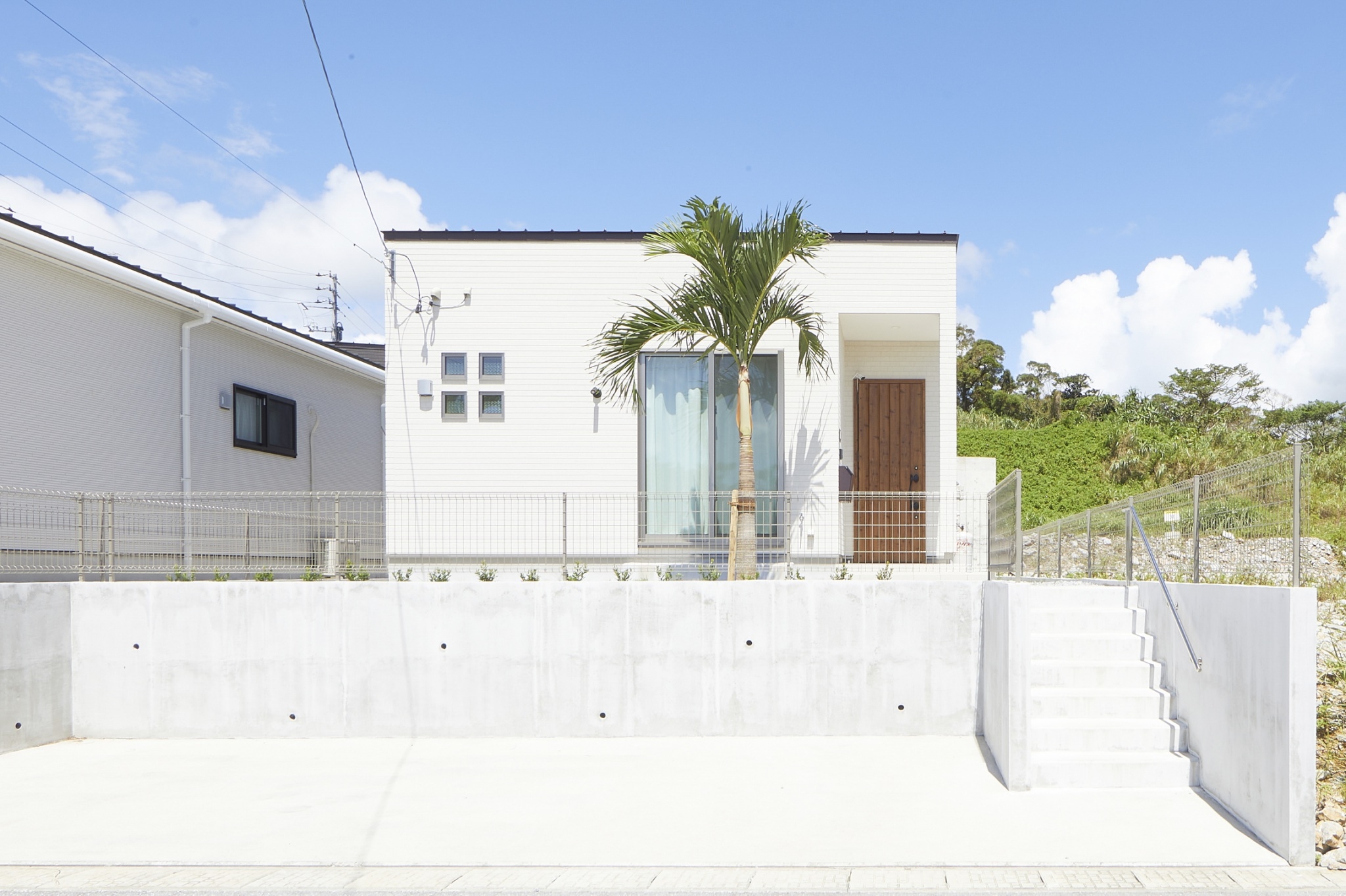 E-horizon Resort コンドミニアム名護 C