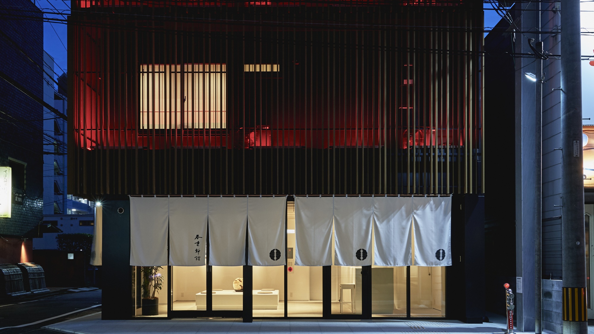 THE HOTELS HAKATA 春重 新館