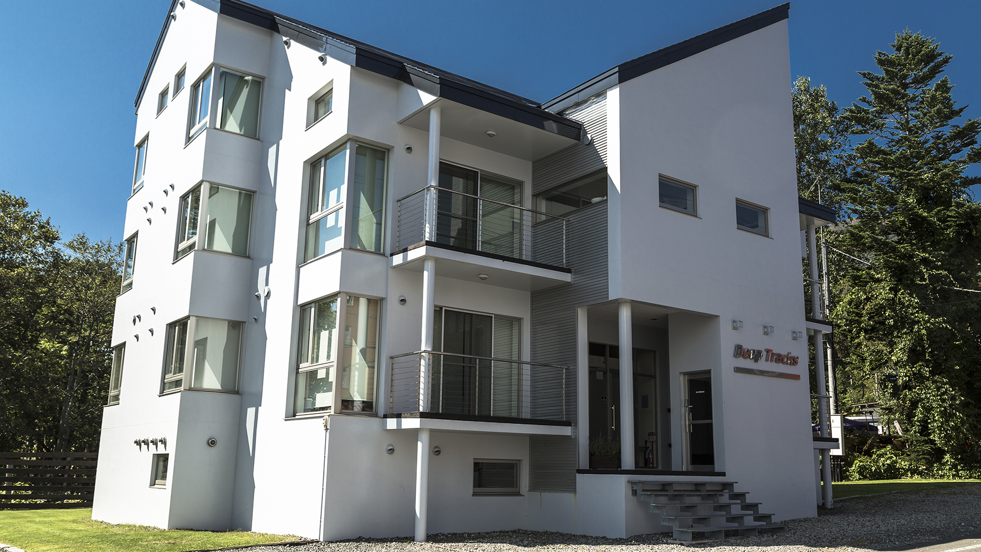 ニセコセントラル ディープトラックス