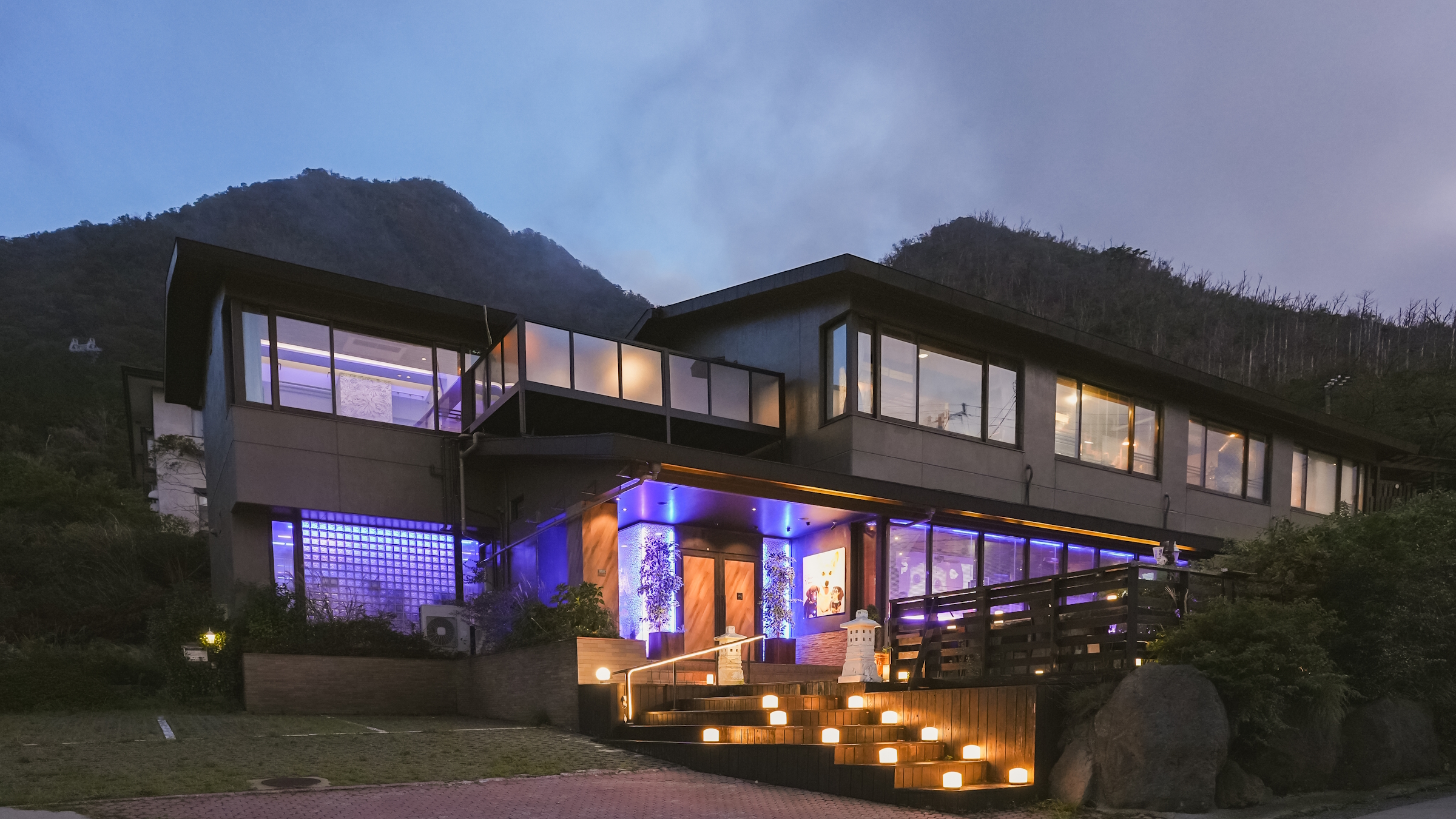 箱根強羅グアムドッグ