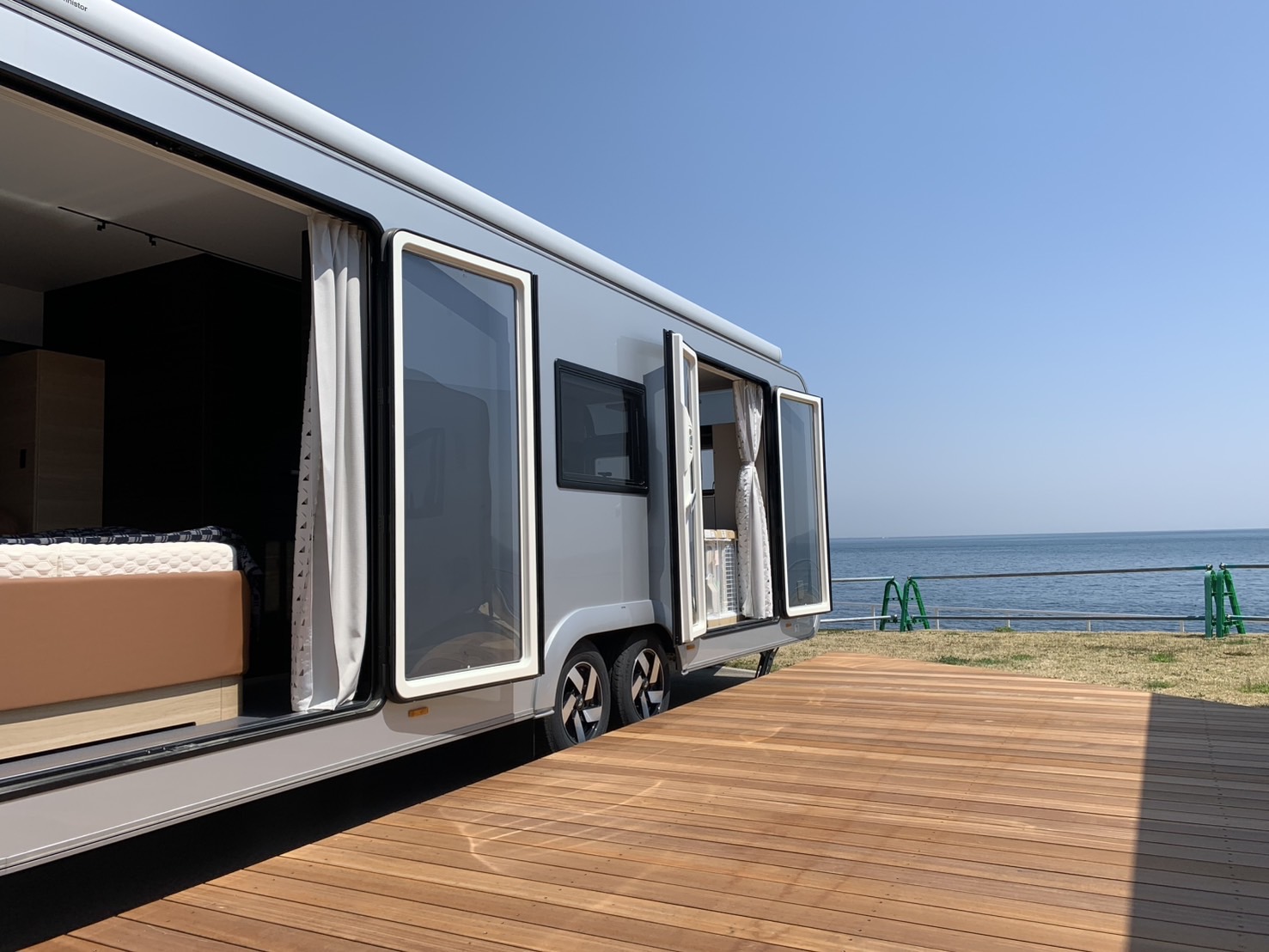 アクアイグニス淡路島 Trailer Park