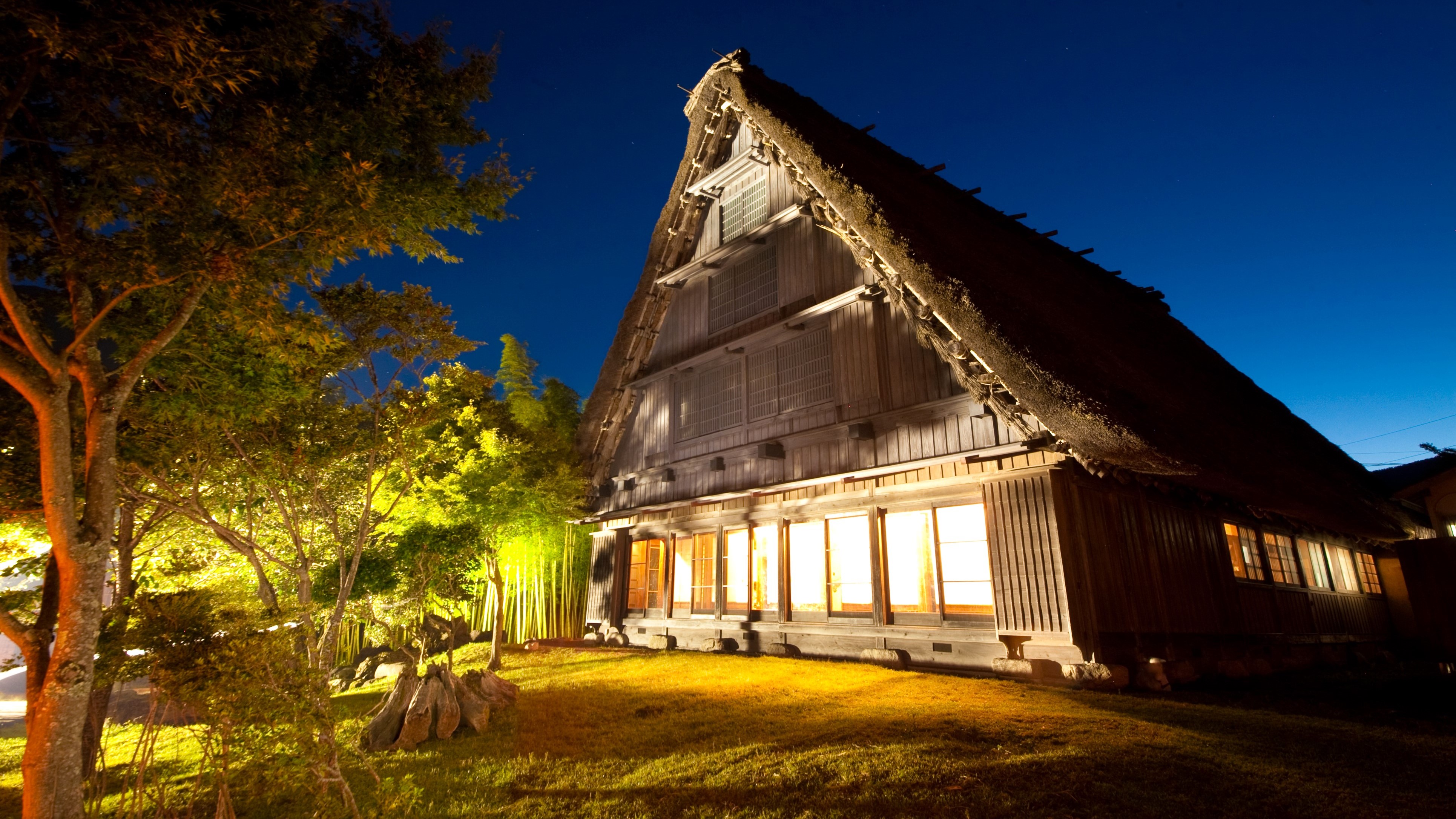 山荘　四季庵
