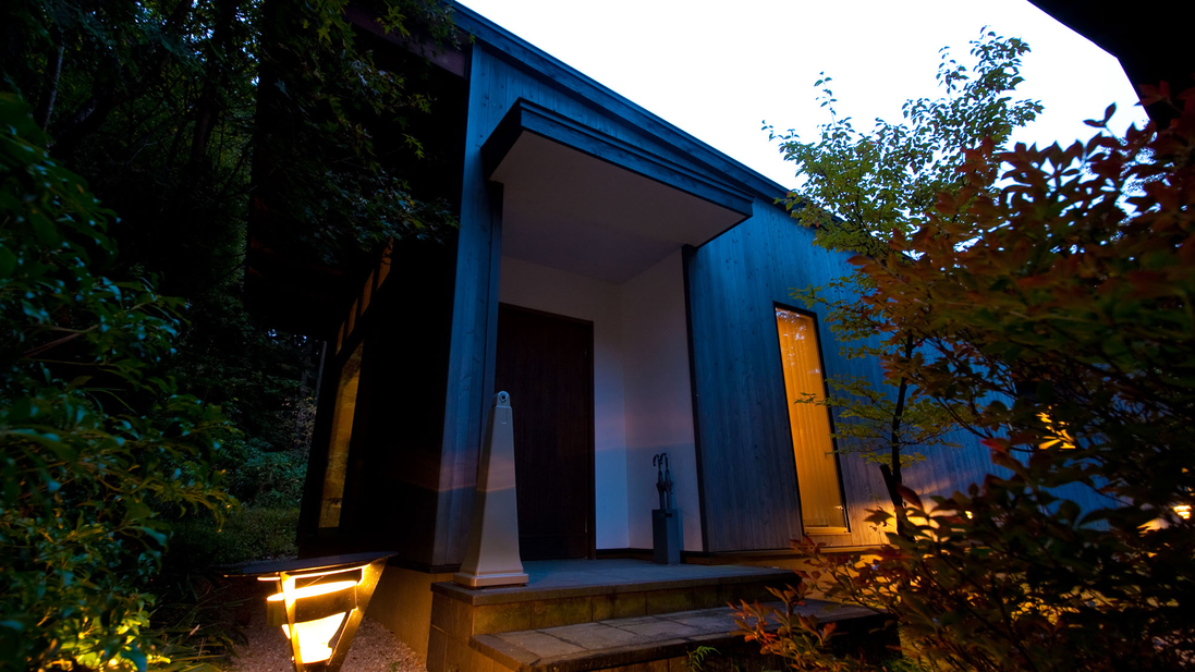 forest inn born 写真