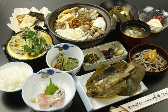 白山麓の温泉宿　春風旅館 写真