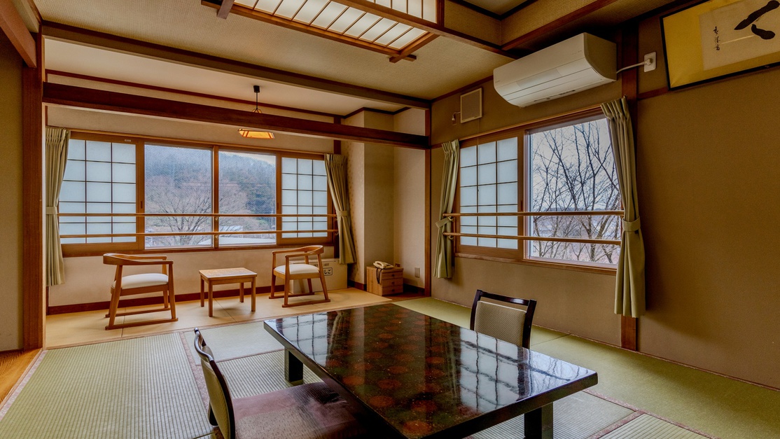 弥彦温泉　割烹の宿　櫻家 写真