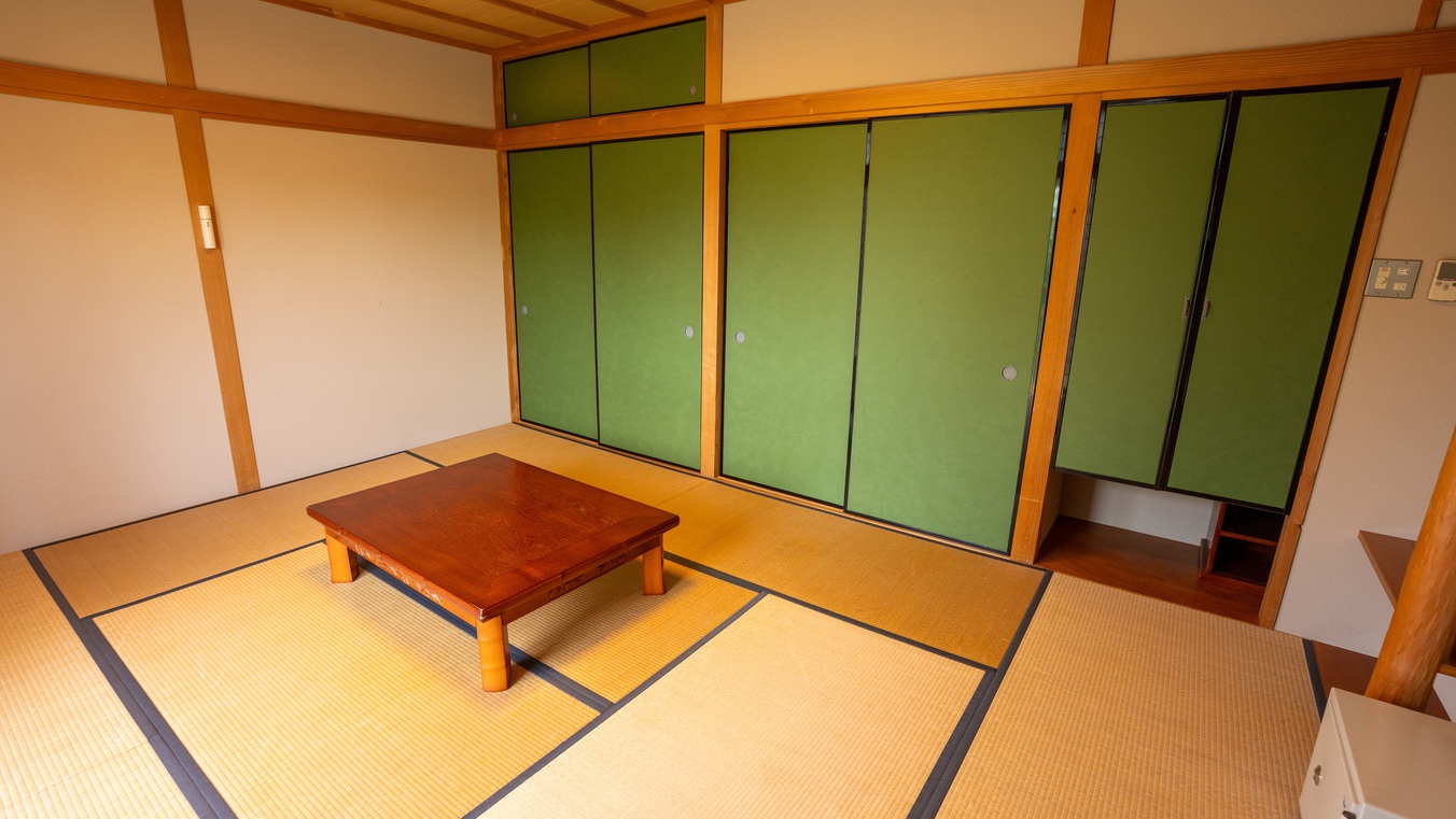 MIMURA BASE 写真
