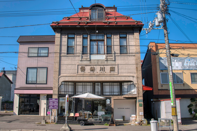（旧）岡川薬局 写真