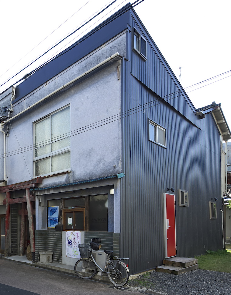 とりいくぐる