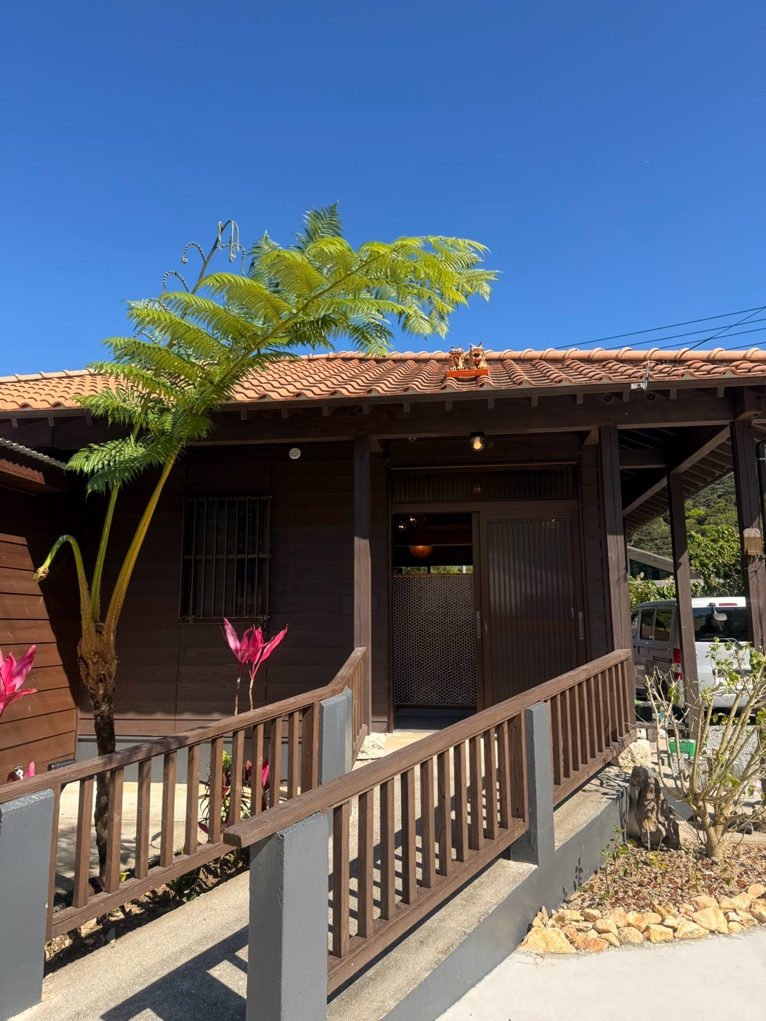 森と川と星空の宿アガチ