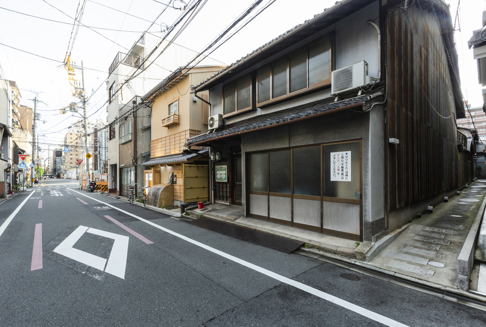 善 西洞院 写真