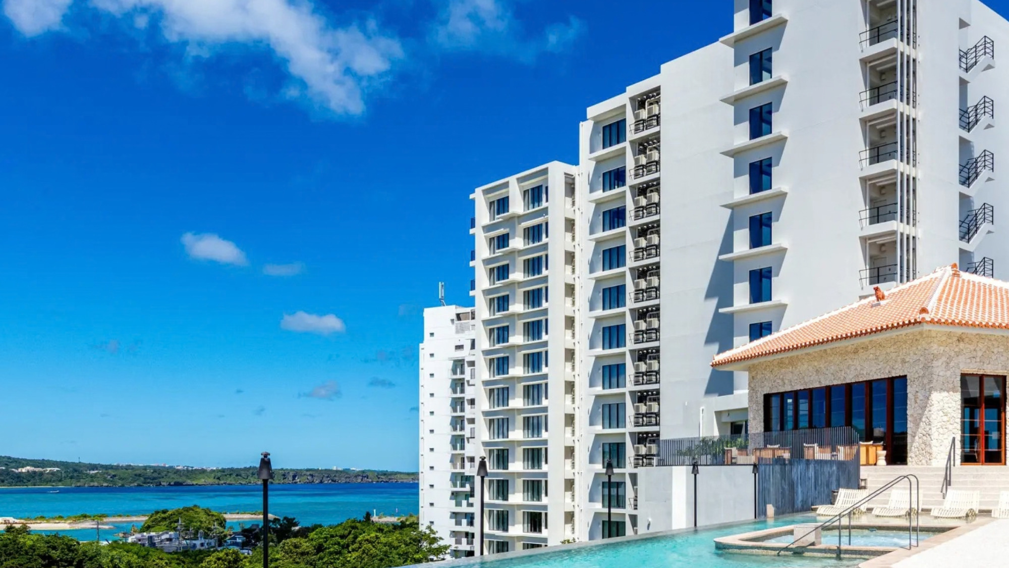 BLISSTIA SUITES&RESORT 沖縄恩納村