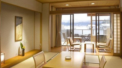 つるぎ恋月 写真