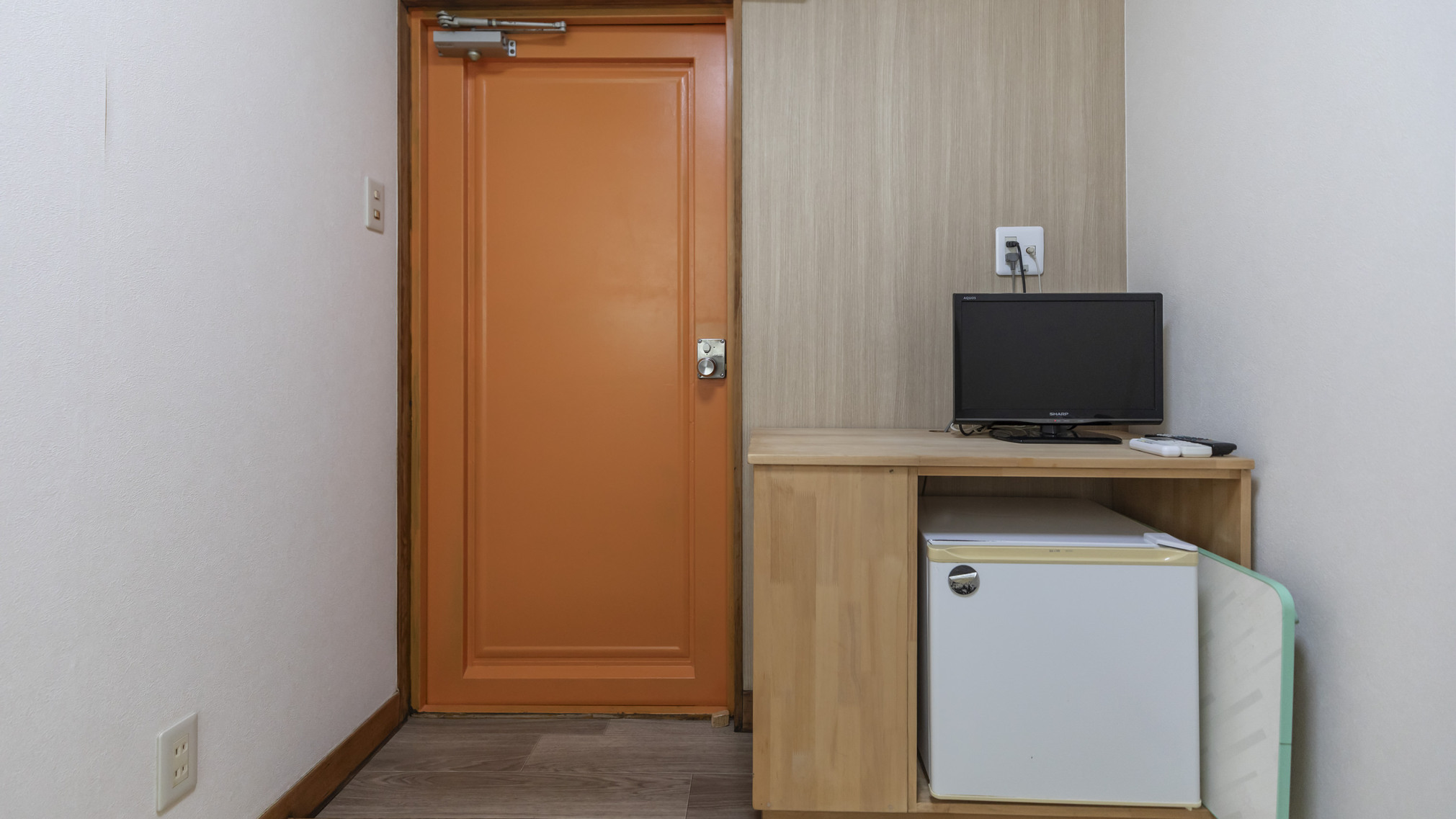 ビジネスホテル 加賀 写真