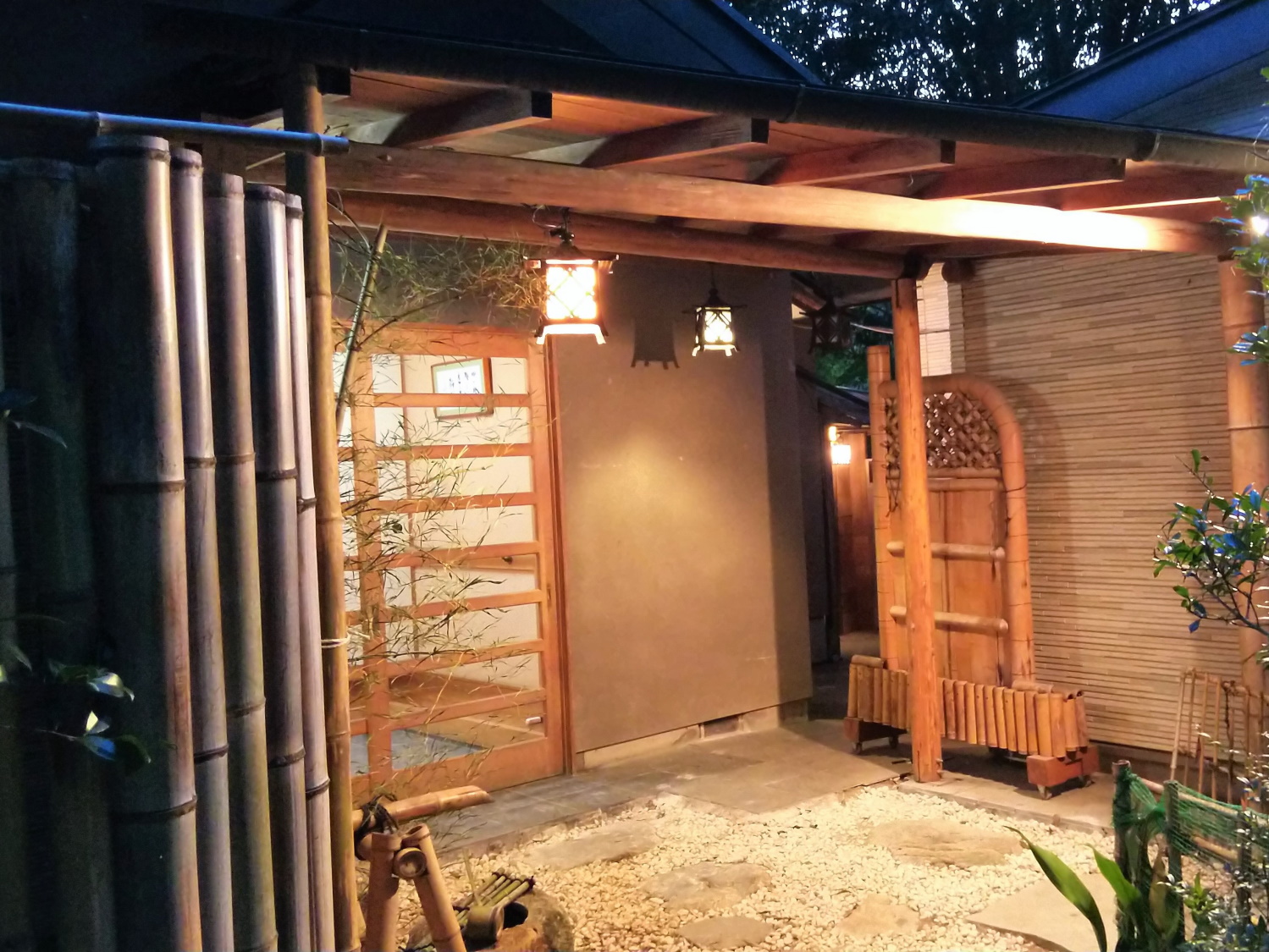 ６月の森 オーベルジュ