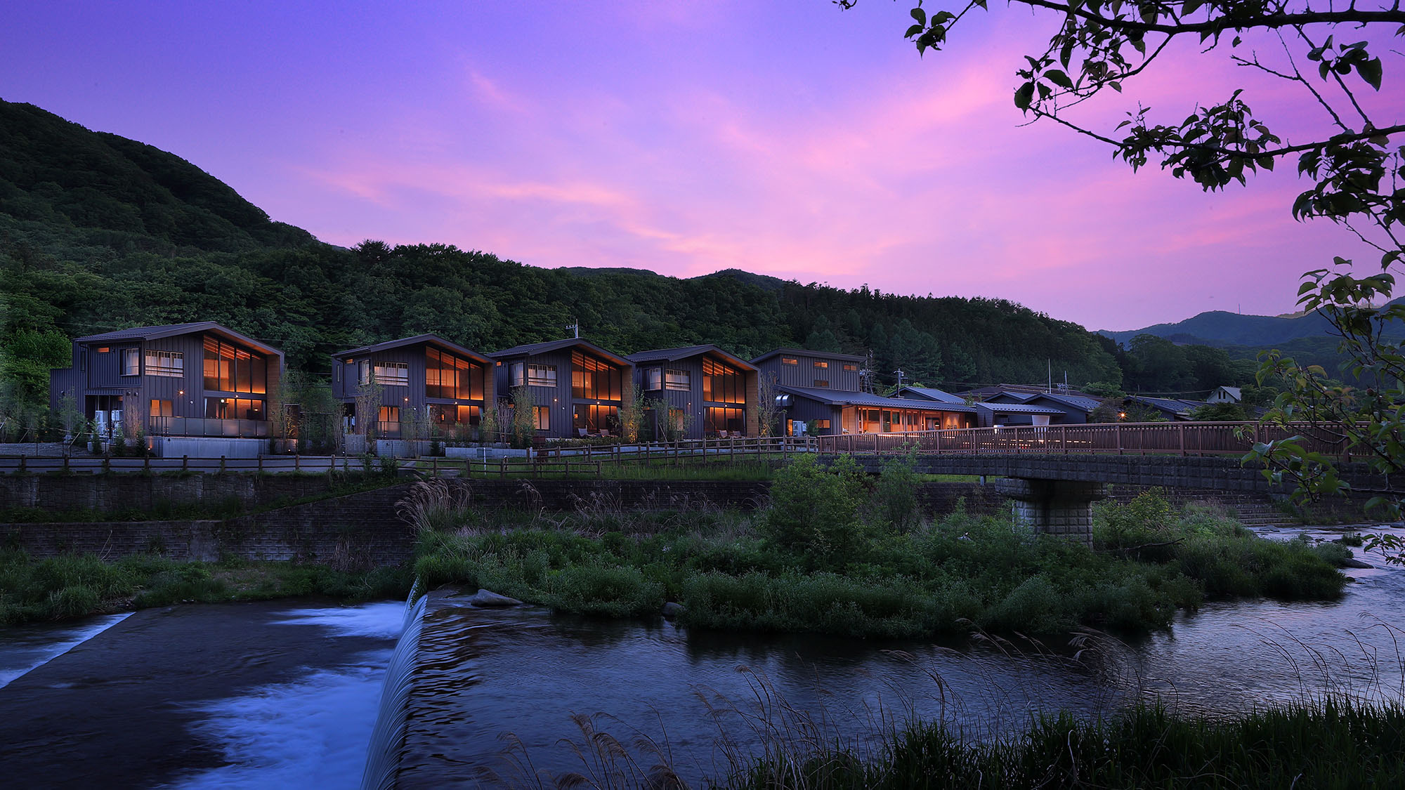 露天風呂付きヴィラ 紅葉