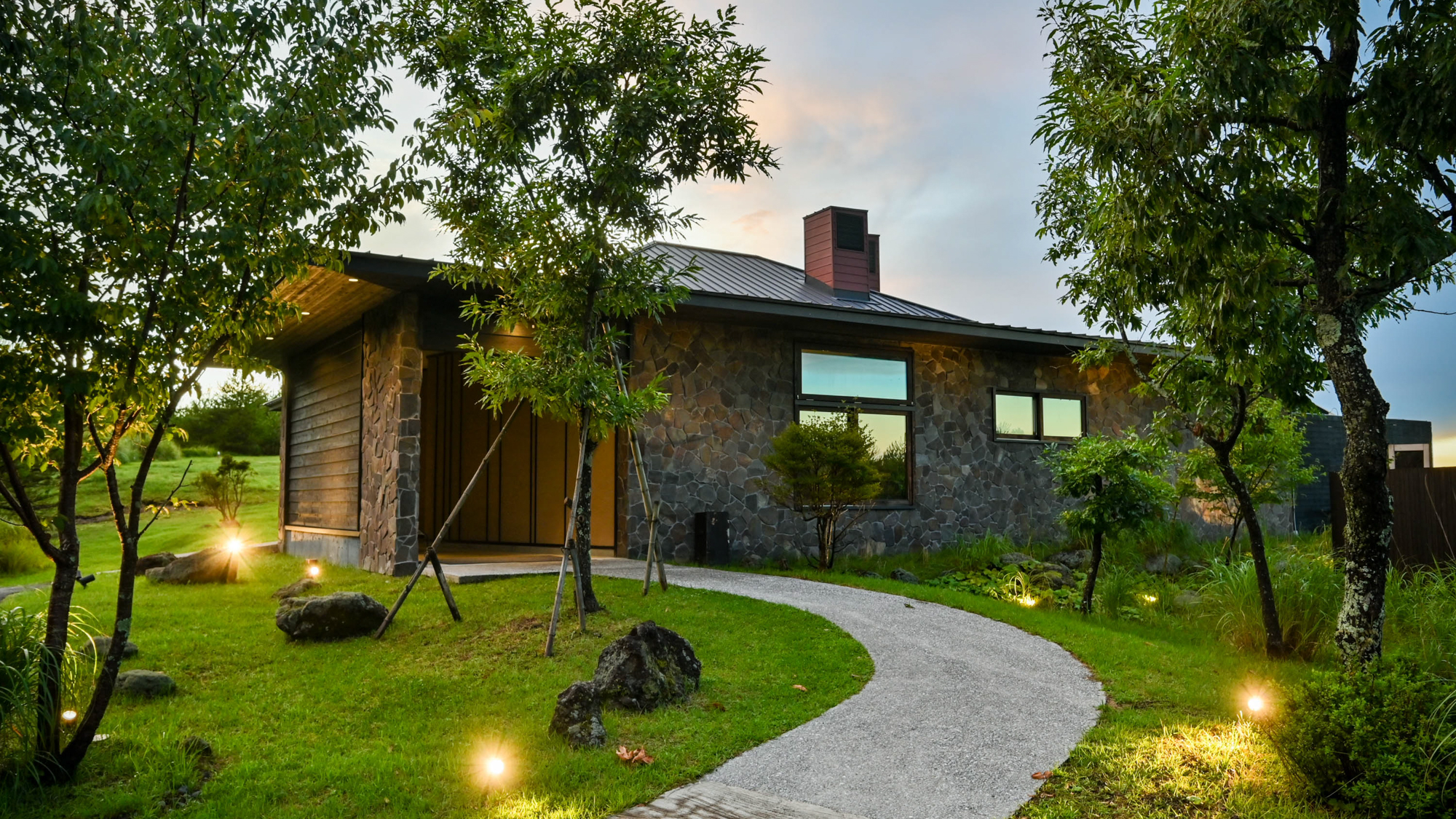 大分九重久織亭