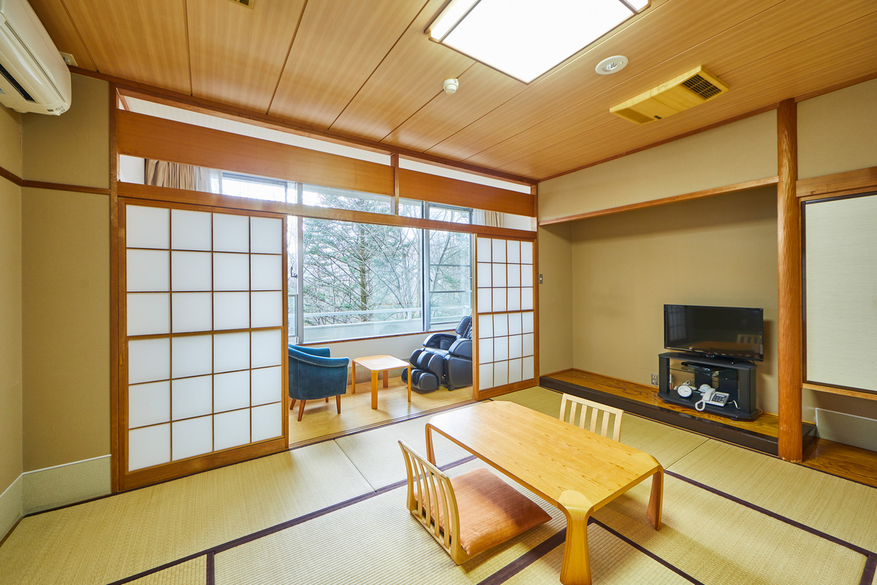 草津セゾニエ 写真