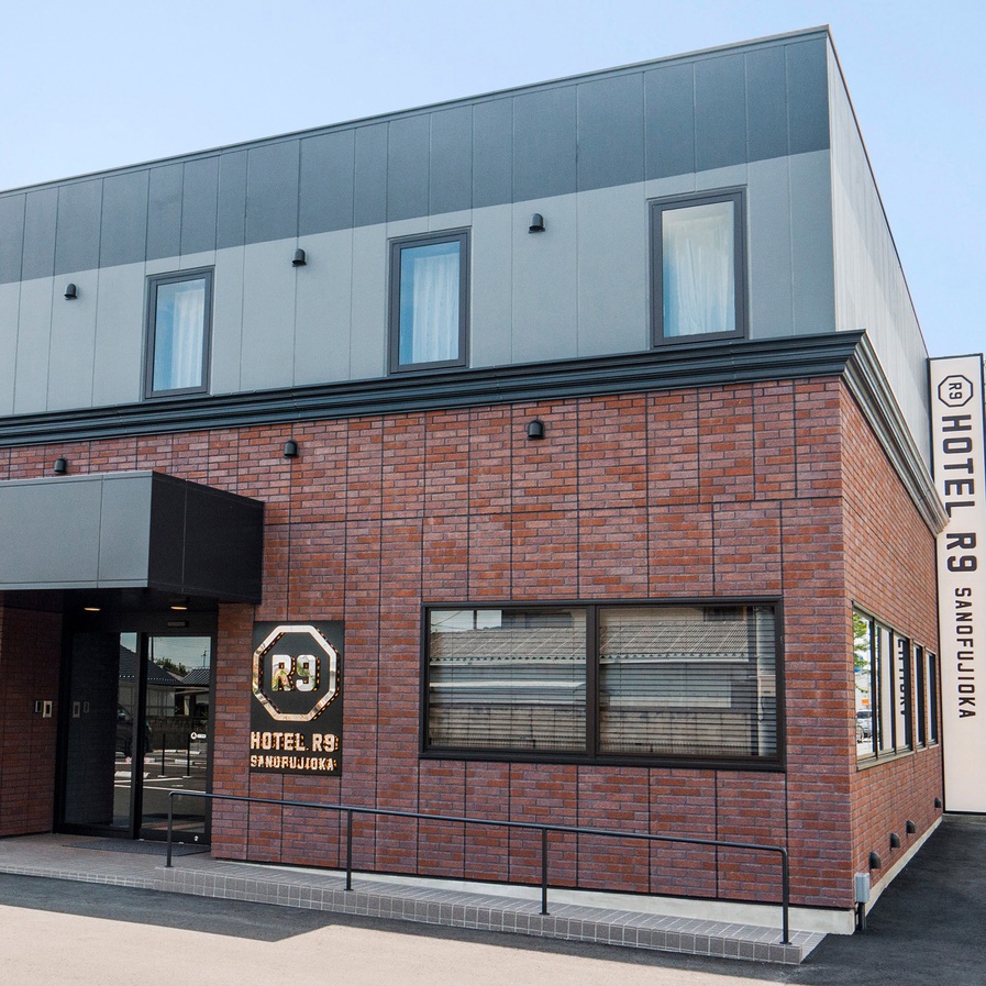 HOTEL R9 SANOFUJIOKA