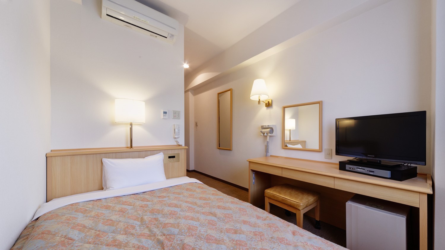ＨＯＴＥＬ　ＡＺ　福岡和白店 写真