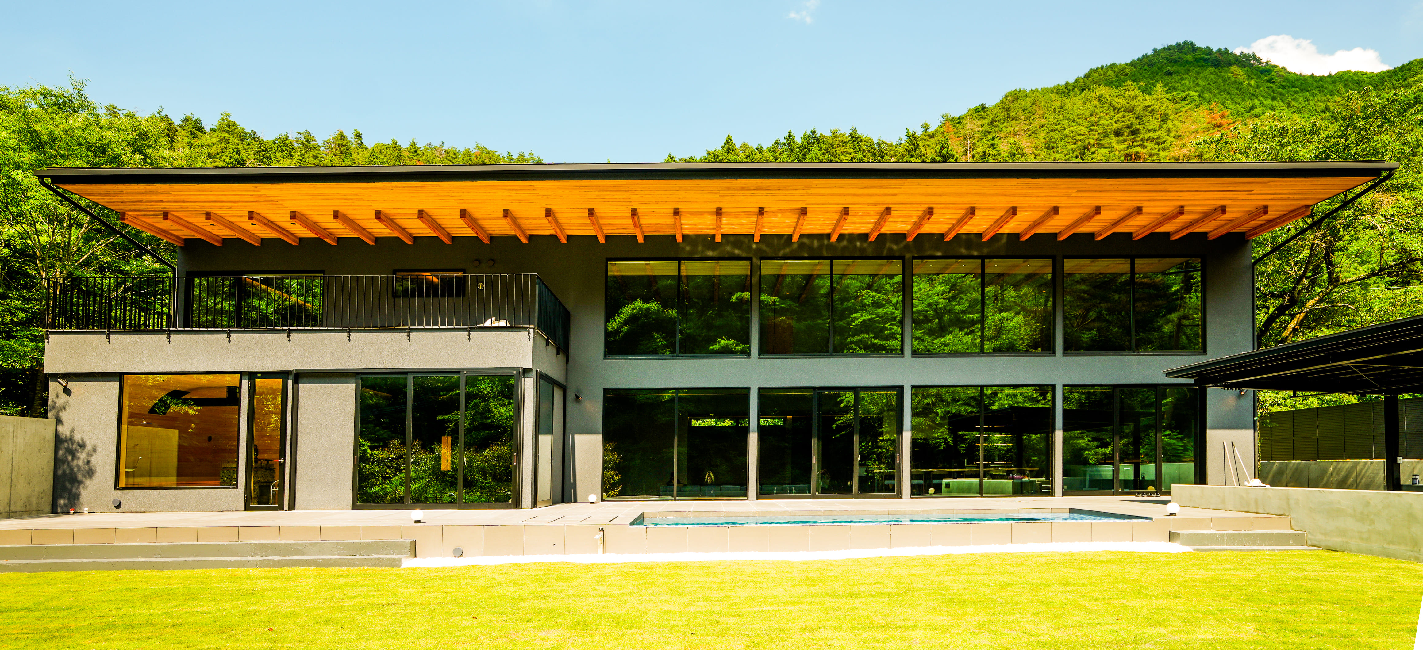 郷音 G.O.A.T. The Summit Club