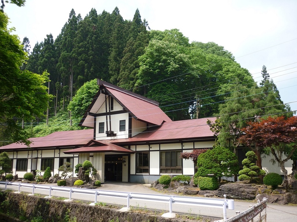 深い眠りの湯 岩倉温泉