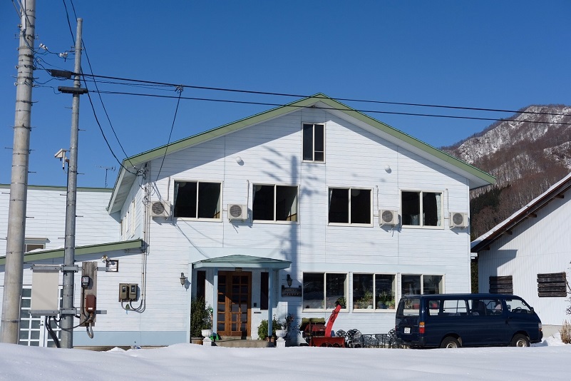 ペンション さんらいず