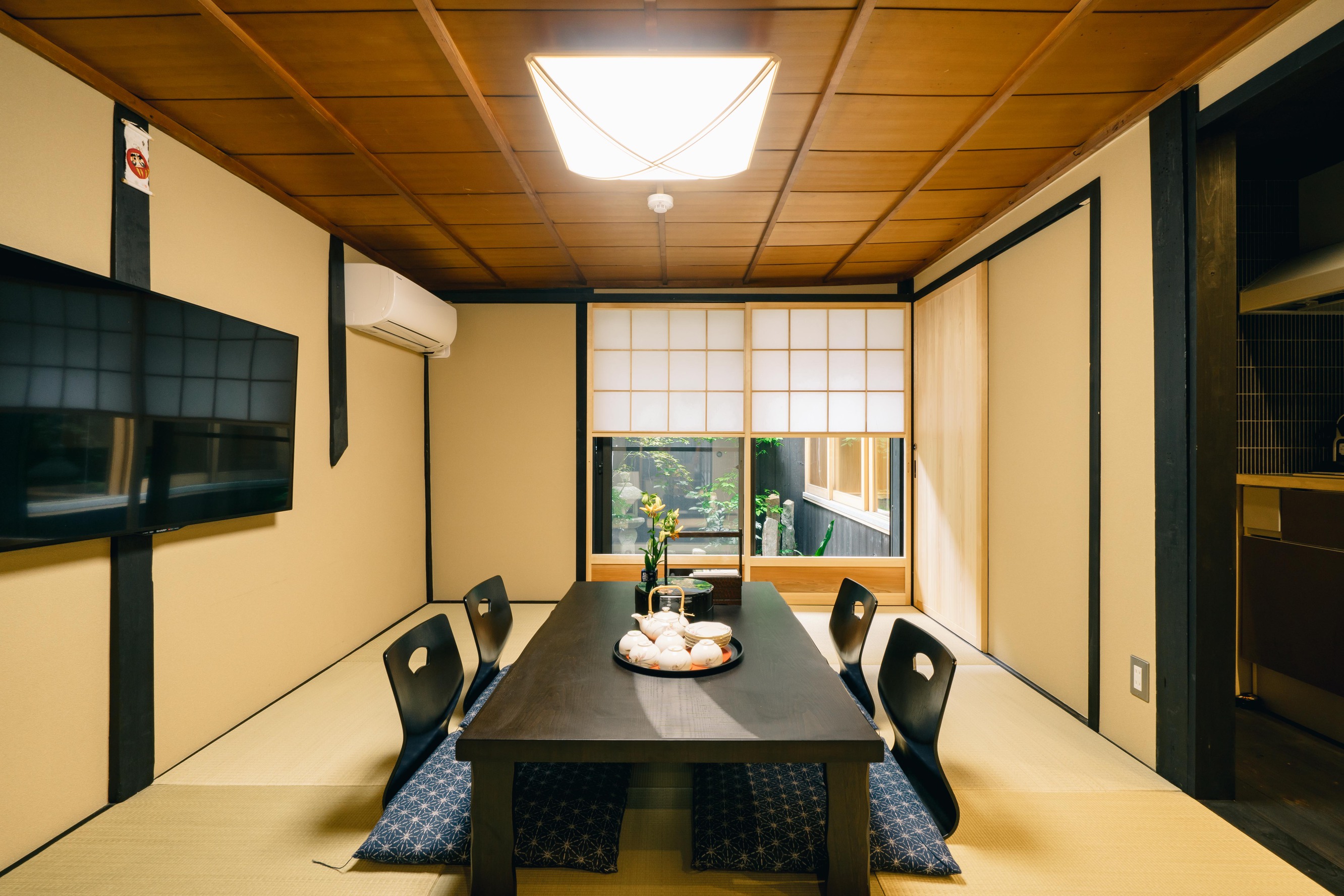 美盧三条梅宮町邸 写真