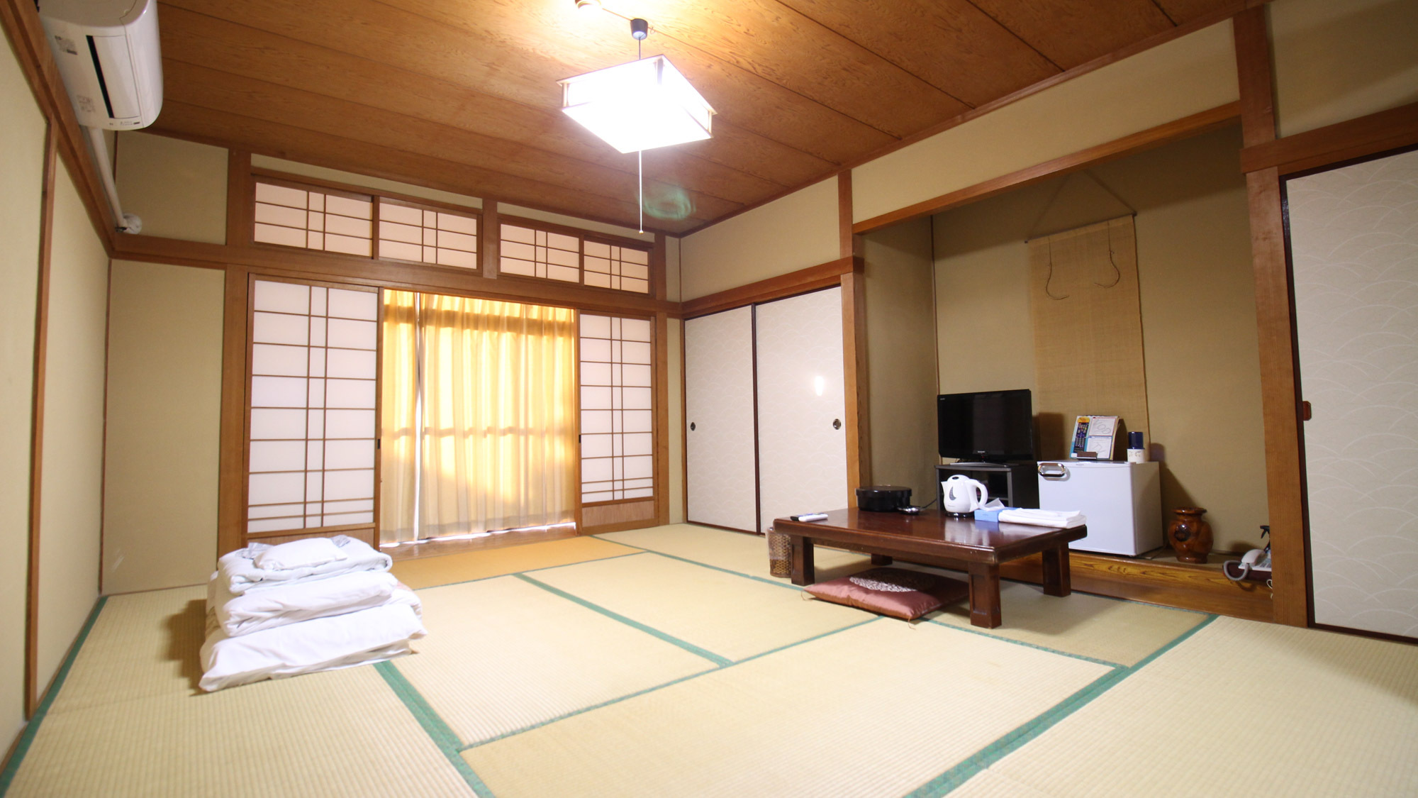 舞鶴館 写真