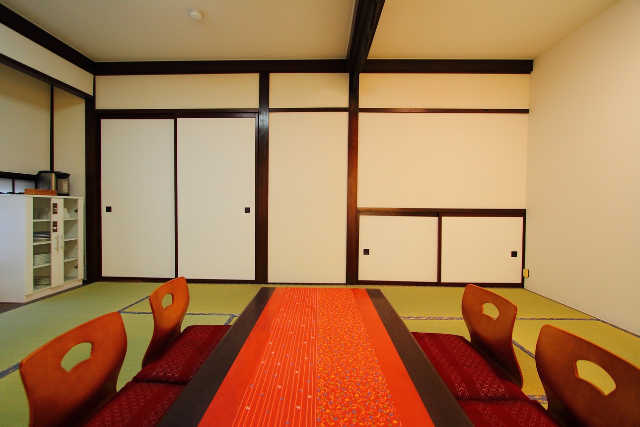 ゲストハウス富士乃蔵 河口湖駅前店 写真