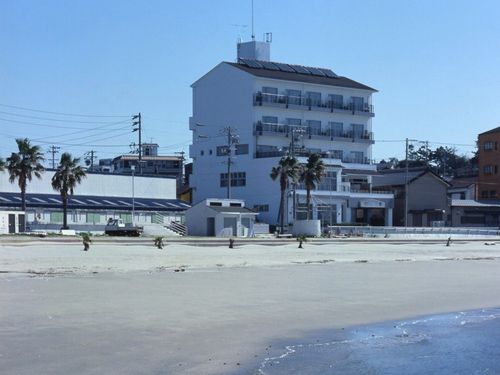 日間賀島　いすず館