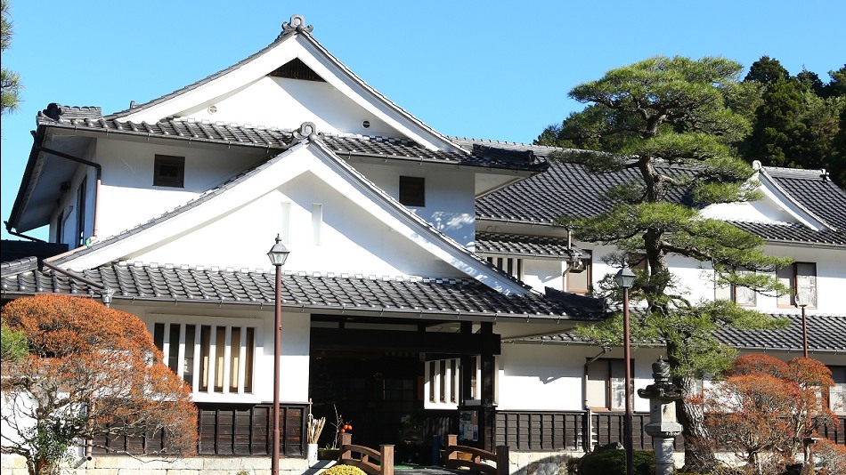 岩村山荘