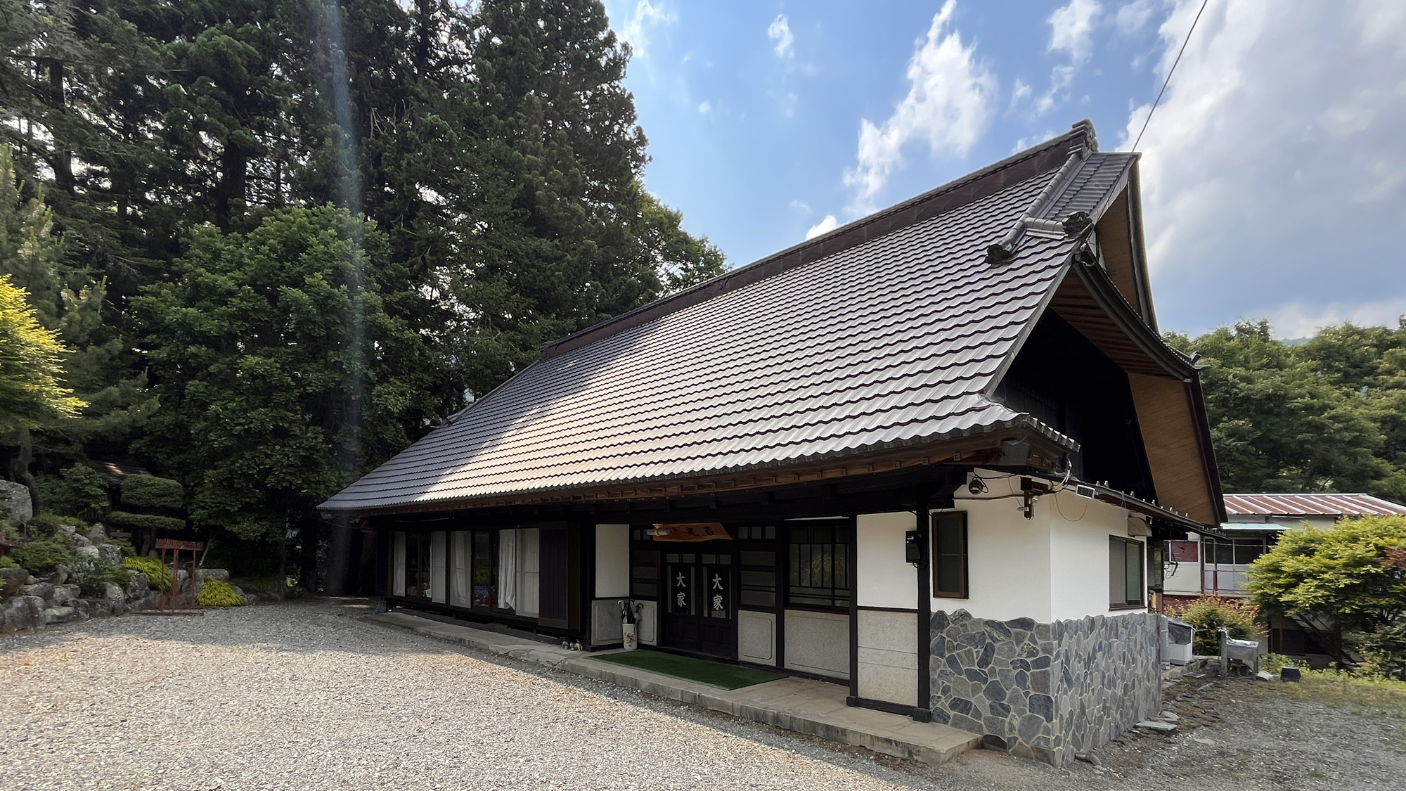 築500年の古民家　光荘