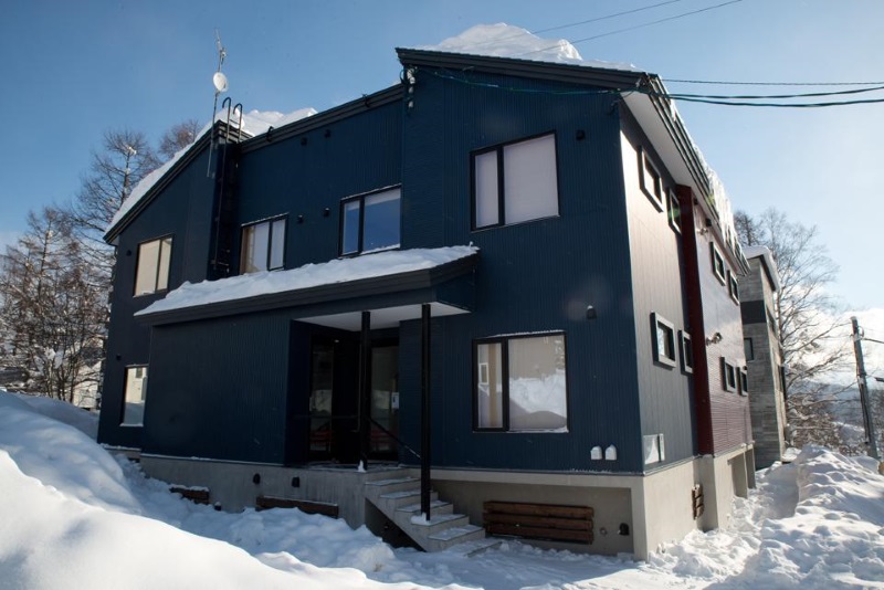 雪山アパートメント