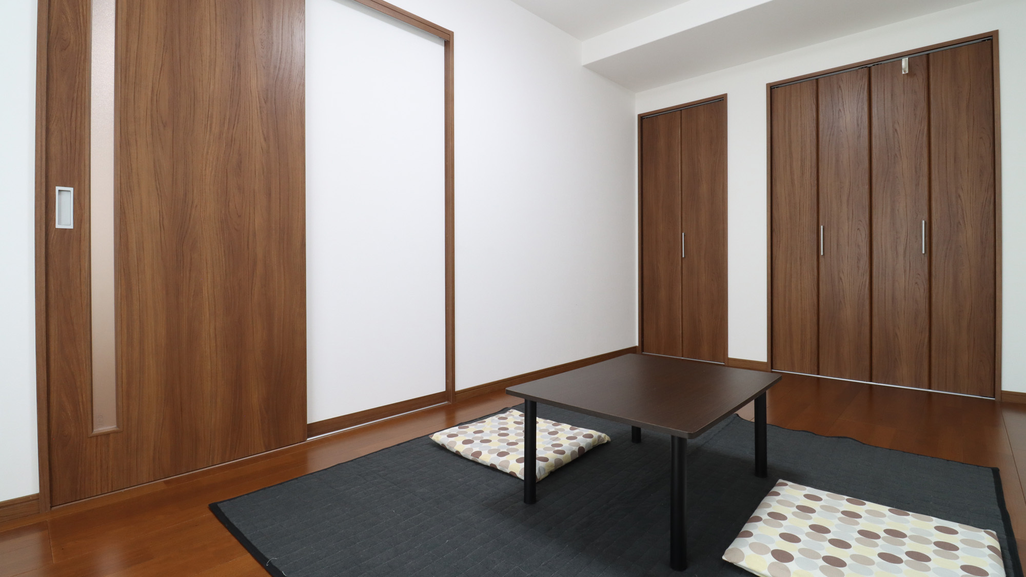 ＫＥＮＲＯＫＵＥＮ　ＩＮＮ 写真