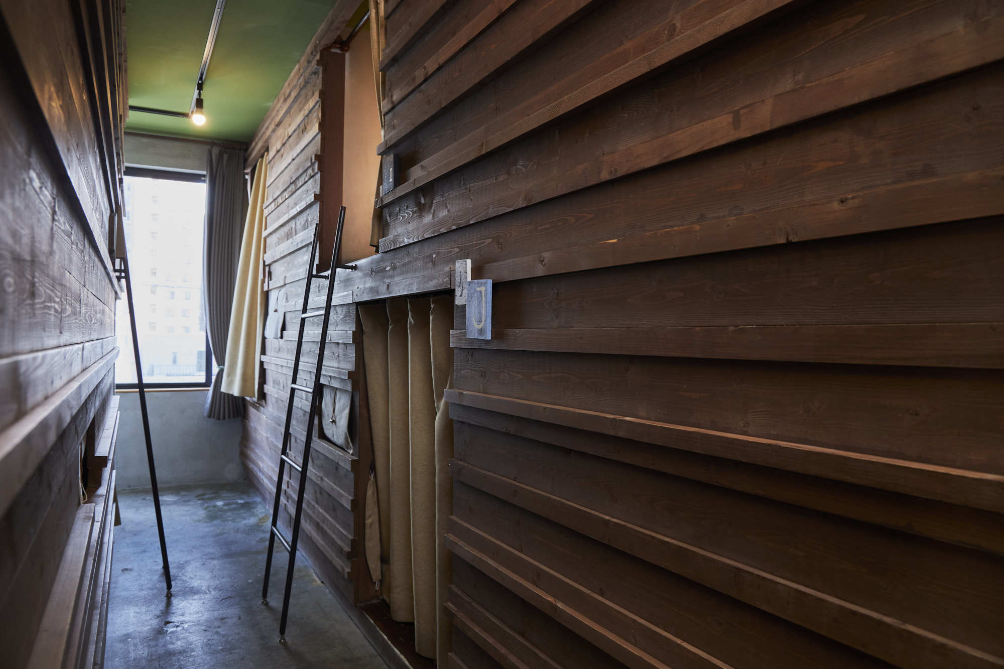 ＵＮＴＡＰＰＥＤ　ＨＯＳＴＥＬ 写真