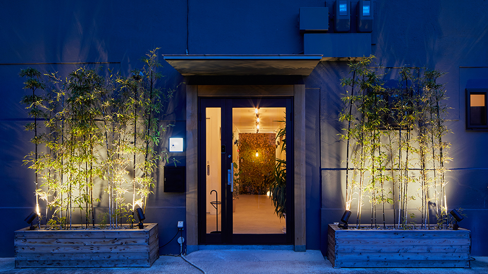 RAK KIYOMIZU（ラク キヨミズ）