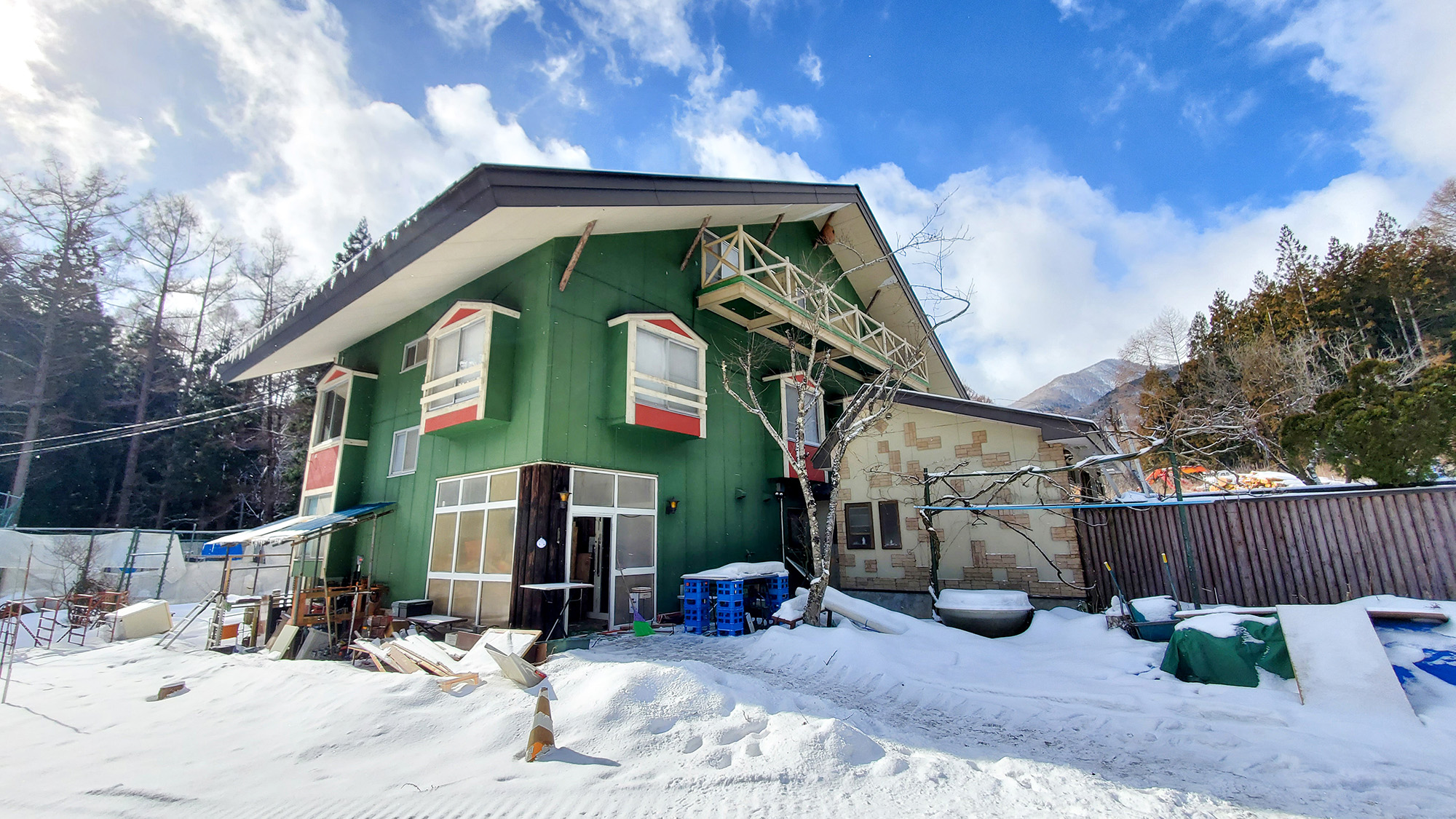 GUESTHOUSE Bells BANDAI