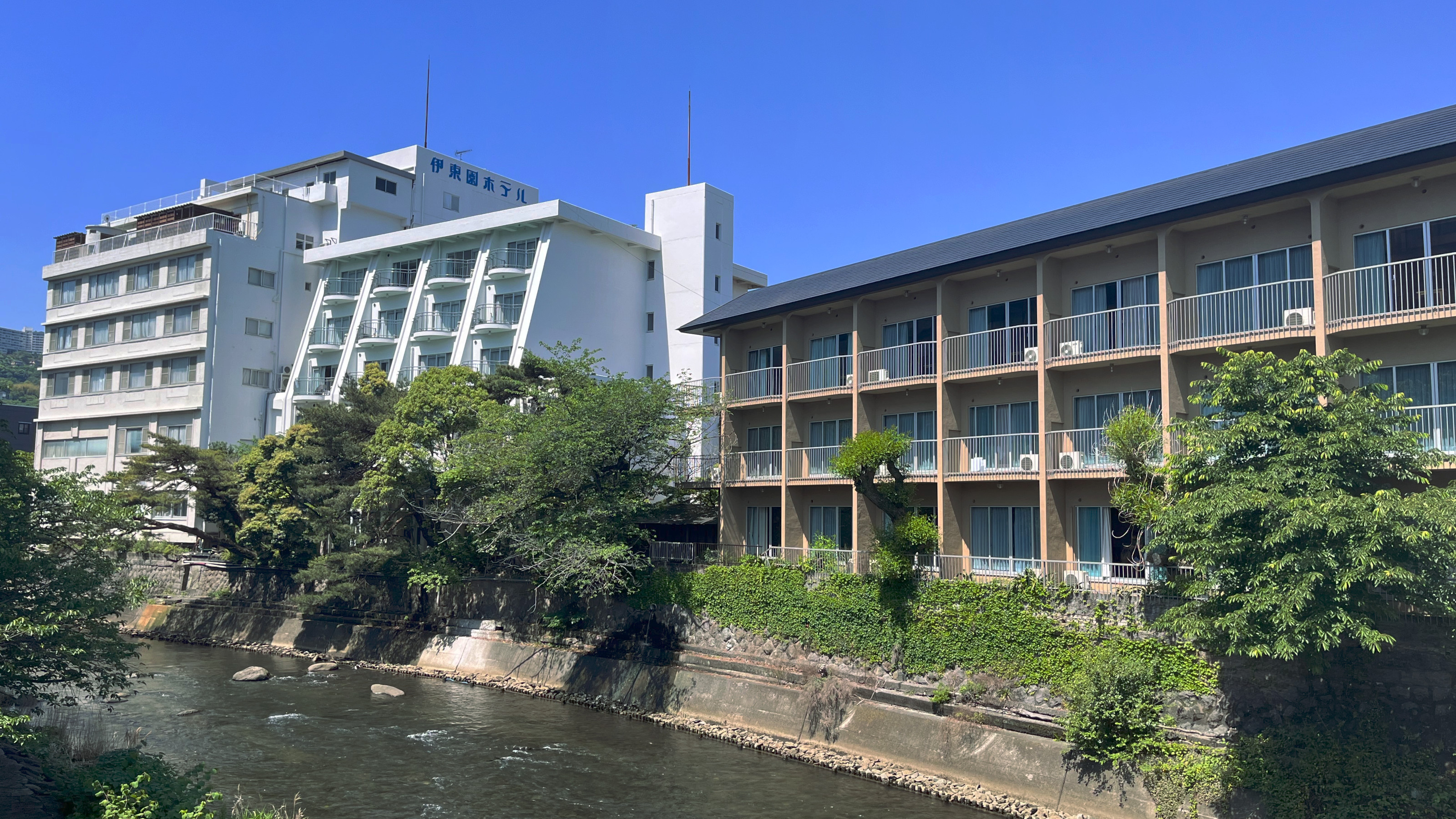 伊東園ホテル